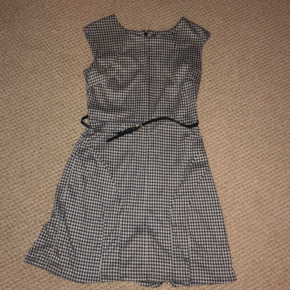 Medina hounds tooth belted dress